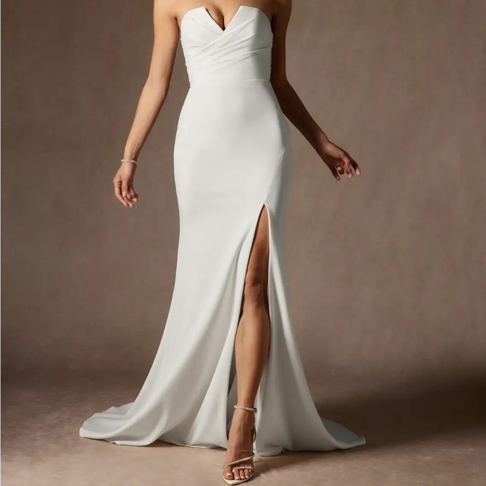 Azazie White Strapless Wedding Dress